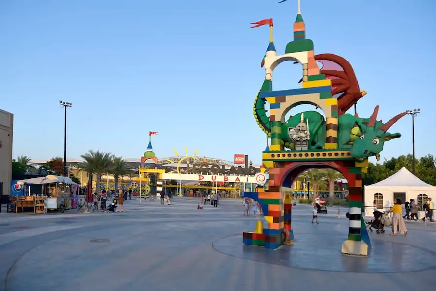 Verano en Dubái: ir a Legoland es un buen plan