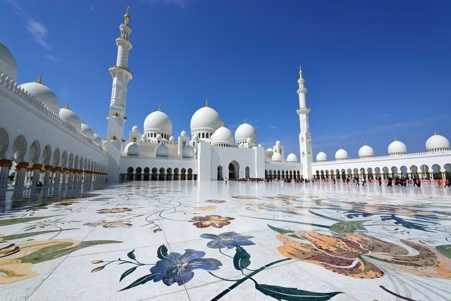 Excursión desde Dubái a Abu Dhabi en español